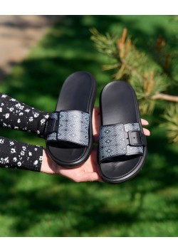Шльопанці жіночі 