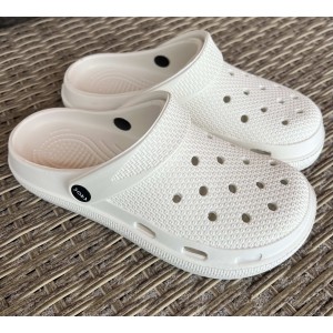 Шльопанці жіночі 