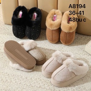 Тапочки жіночі 