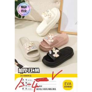 Шльопанці жіночі 