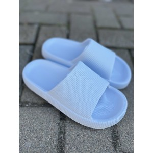 Шльопанці жіночі 