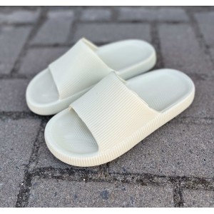 Шльопанці жіночі 