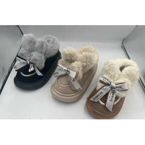 Тапочки жіночі 