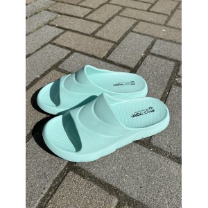 Шльопанці жіночі 