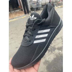 Кросівки чоловічі 