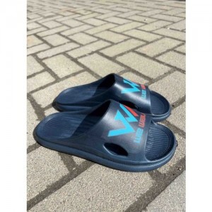 Шльопанці підліткові