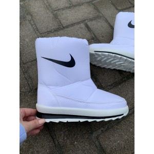 Дутики жіночі зима Дутики жіночі зима